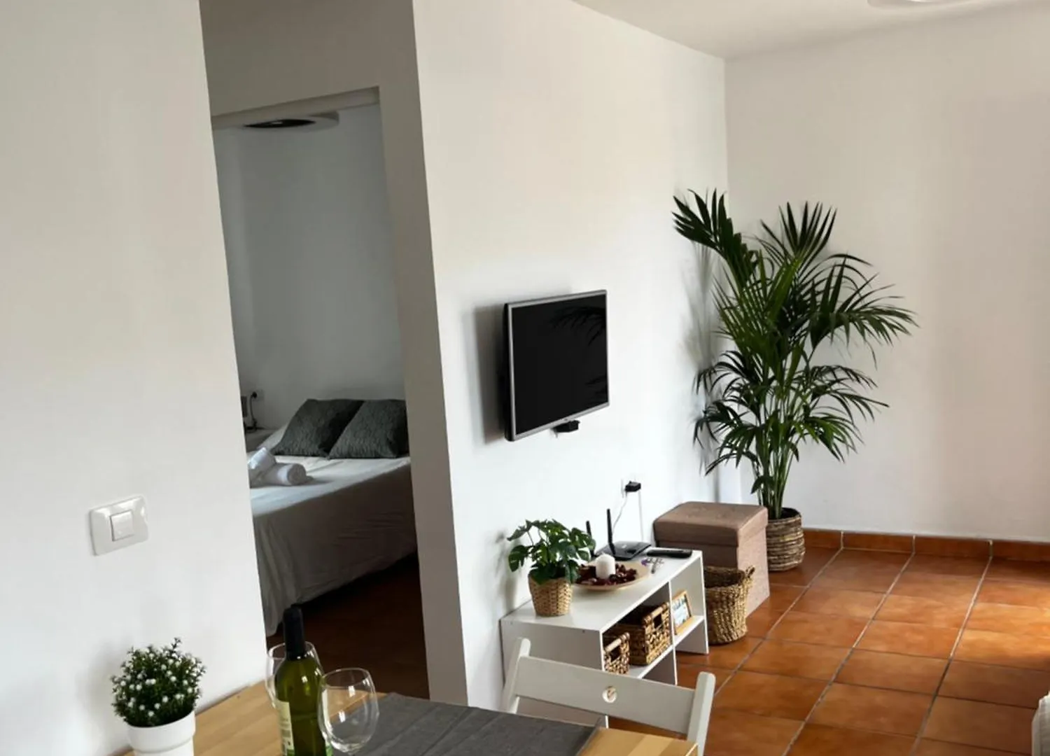 Holiday home 2 Bedroom Apartments Los Cristianos Beach Tenerife Tamaragua Arona