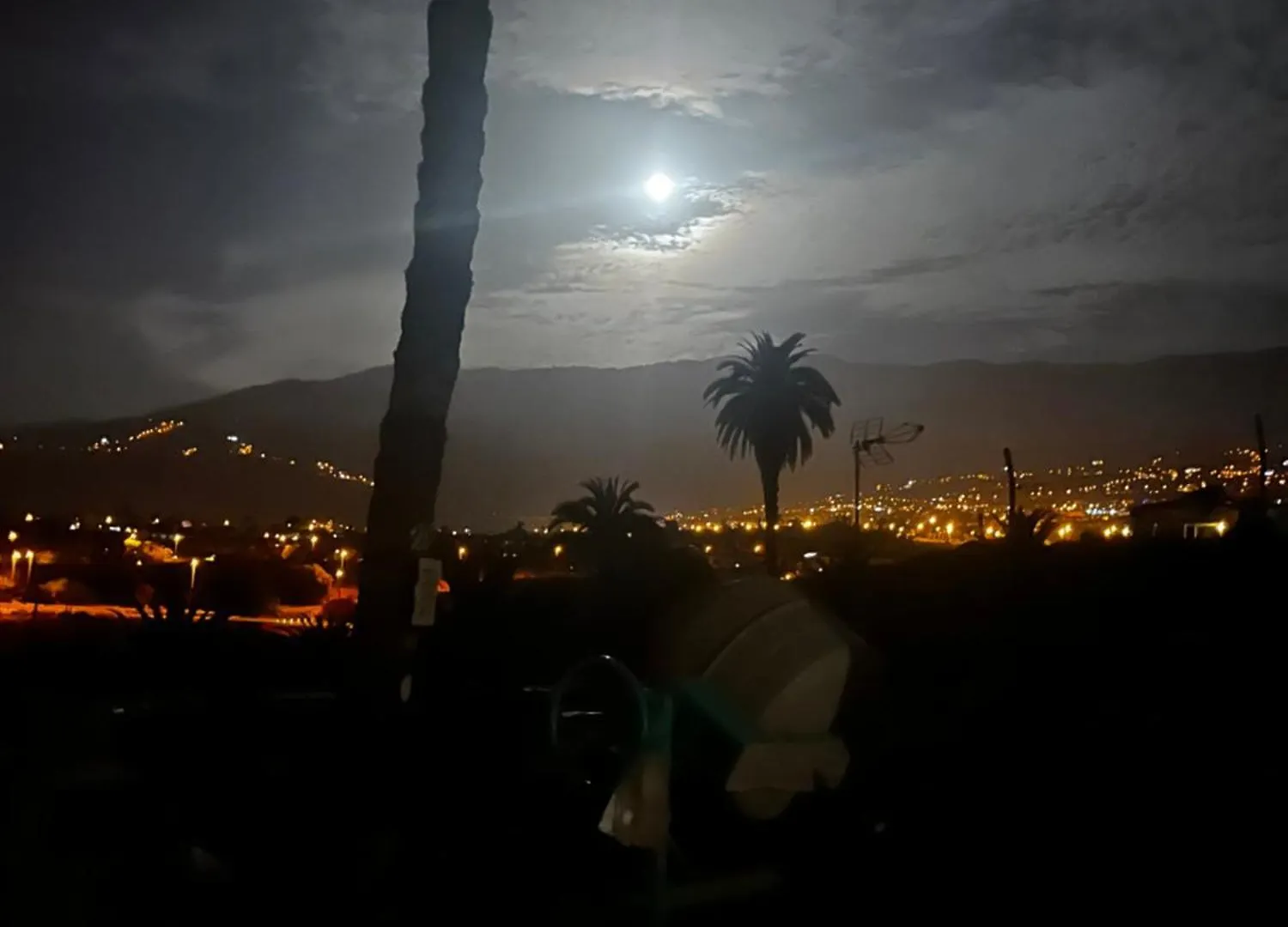 別荘 2 Bedroom Apartments Los Cristianos Beach Tenerife Tamaragua アロナ